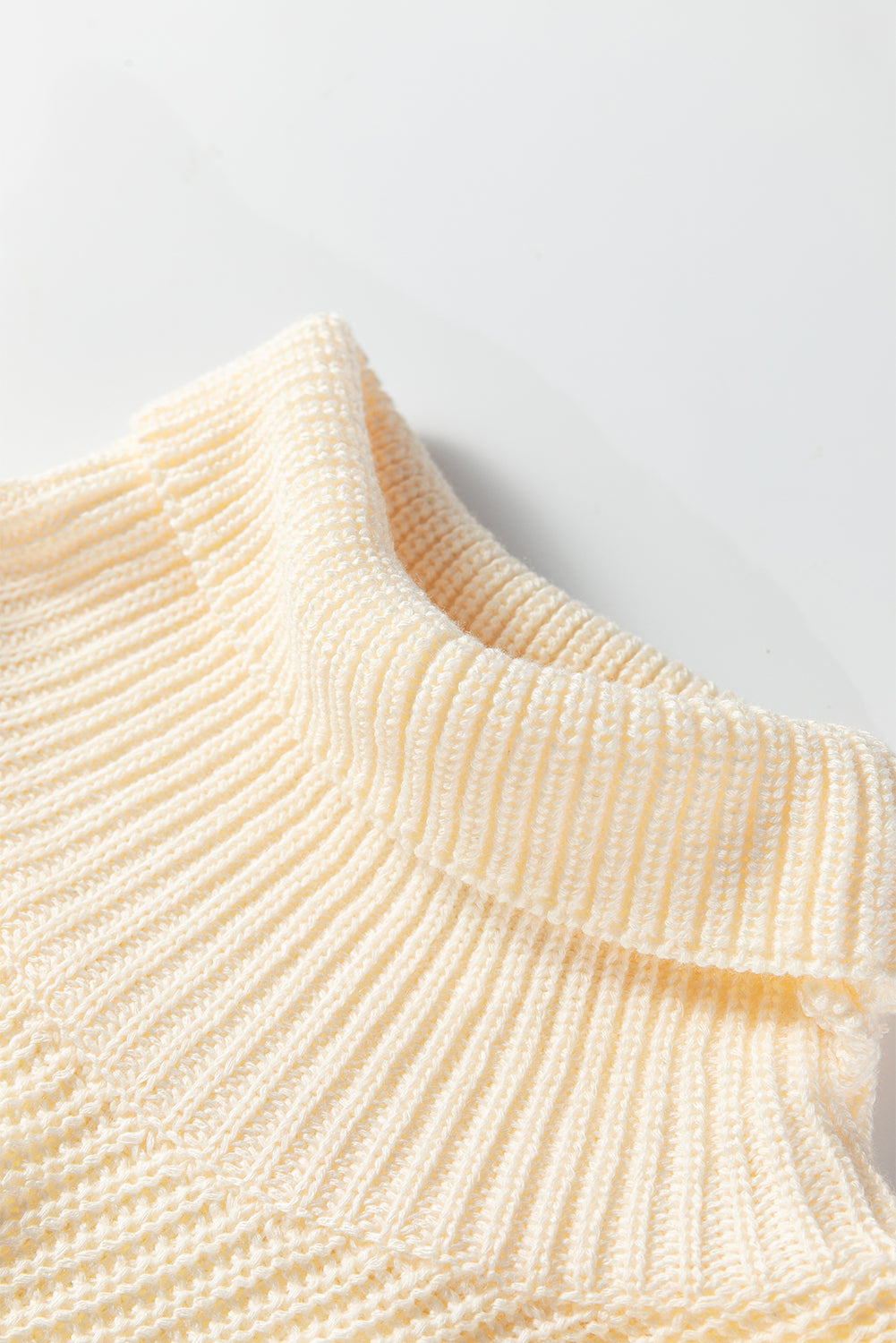 Jet Stream Plain Knit Casual Turtleneck Short Sleeve Tunic Sweater with Pockets
